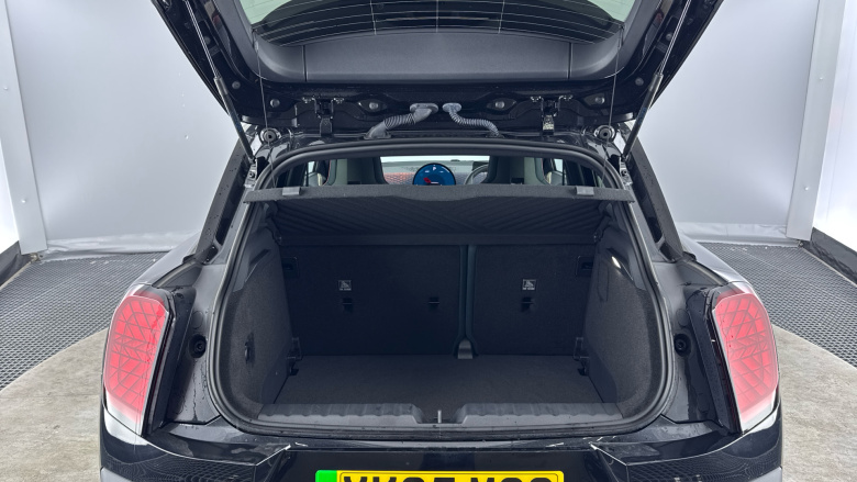 MINI Aceman 135kW E Exclusive 43kWh 5dr Auto Electric Hatchback